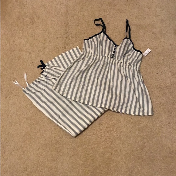 Ambrielle Other - Striped Pajamas 2pc